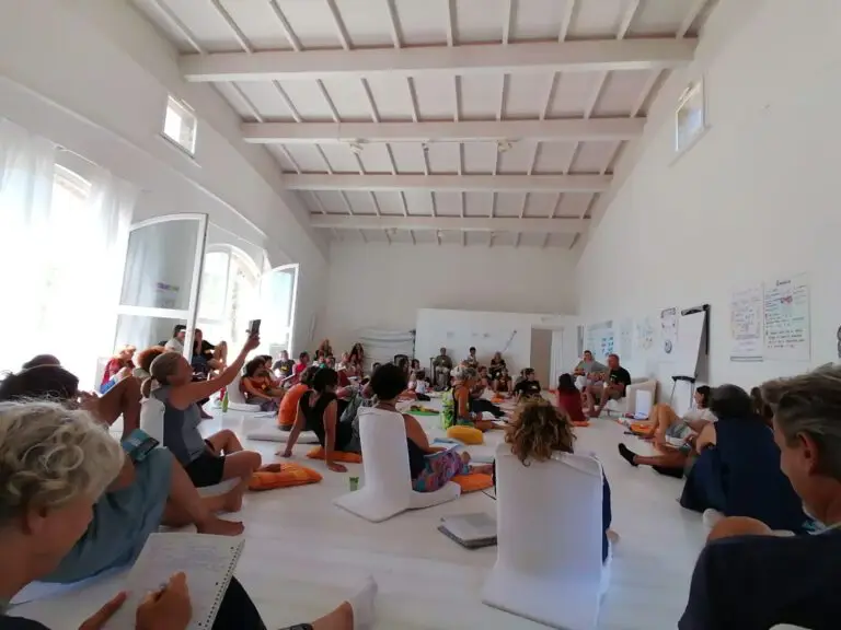 mediare la vita - un esperienza di gruppo